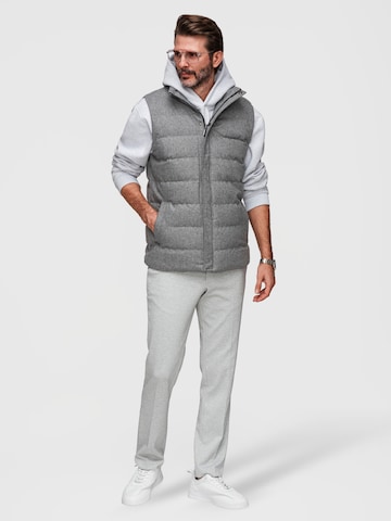 Ombre Vest, värv hall