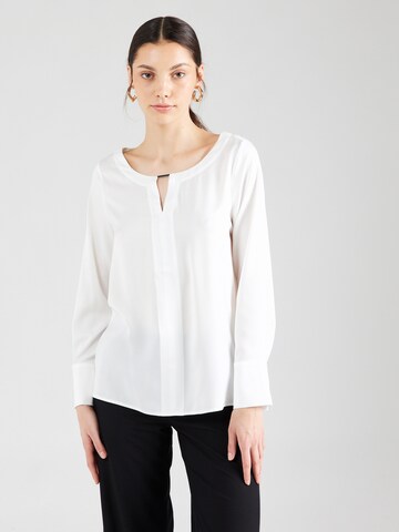 COMMA Blouse in White: front