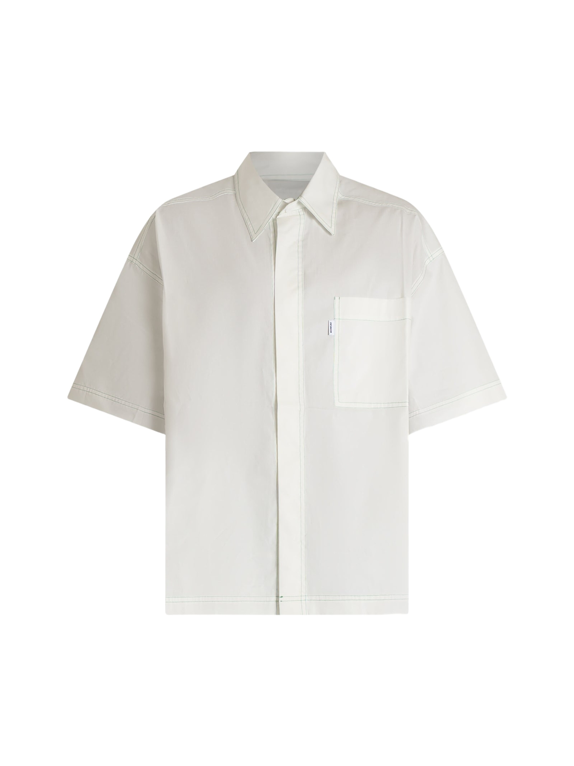 Coupe regular Chemise Bonsai en blanc : devant