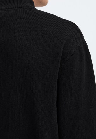 !Solid Pullover 'SDRyker' in Schwarz