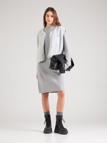 Abito in maglia di Sublevel in grigio
