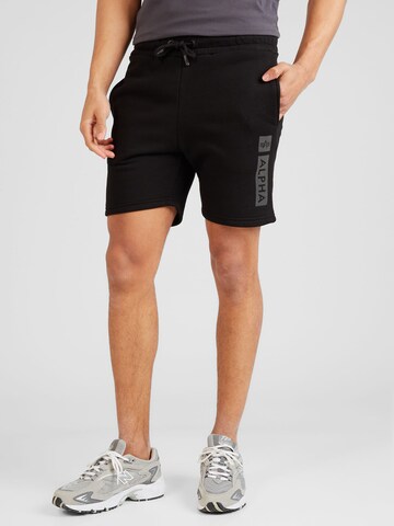 ALPHA INDUSTRIES Regular Shorts in Schwarz: predná strana