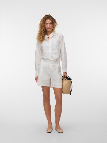 VERO MODA - regular Pantalón 'VMEliza' en blanco