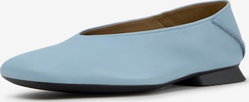 CAMPER - Bailarina 'Casi Myra' en azul: frente