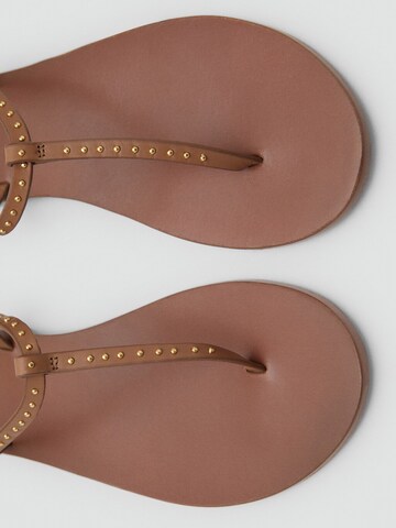 MANGO Teenslipper 'FIDA' in Bruin