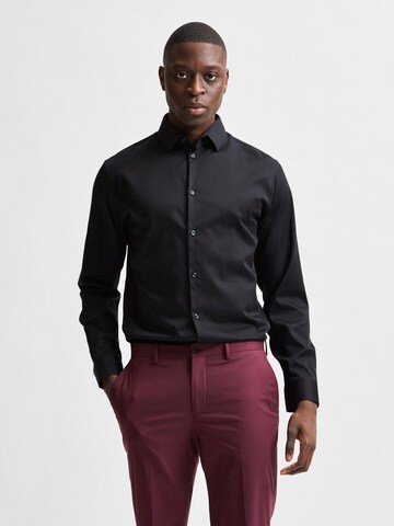 SELECTED HOMME Slim Fit Риза в черно: отпред