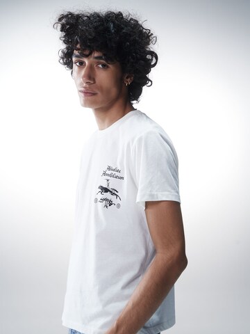 Luka Sabbat for ABOUT YOU T-Shirt 'Timo' in Weiß