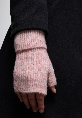 STREET ONE Fingerless Gloves in Pink: front