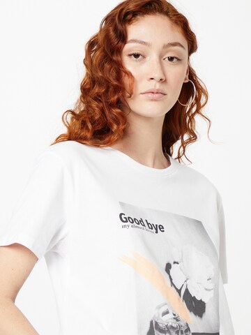 Sublevel Shirt in White