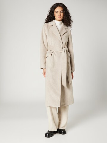 Guido Maria Kretschmer Women Between-Seasons Coat 'Valeska' in Beige: front