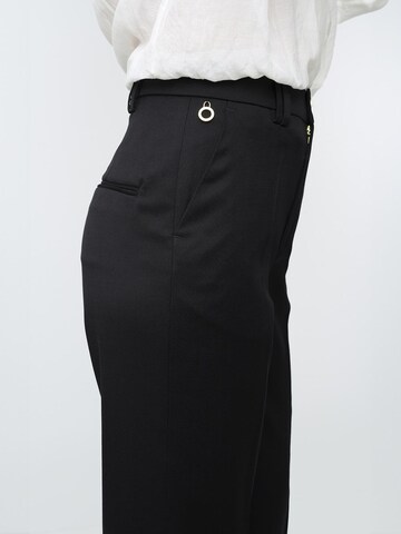Wide leg Pantaloni per costume tradizionale 'Martha 8330' di W. Wegener in nero