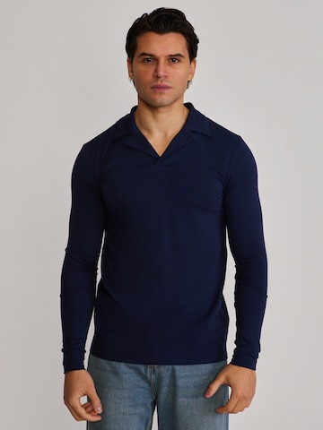 SikSilk Shirt in Blue: front