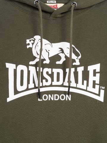 LONSDALE Sweatshirt 'Fremington' in Grün