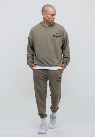Tom Barron Tracksuit in Green: front