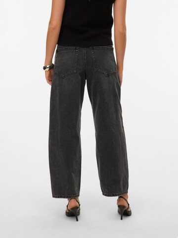 VERO MODA Baggy Jeans 'VMZELDA' i sort