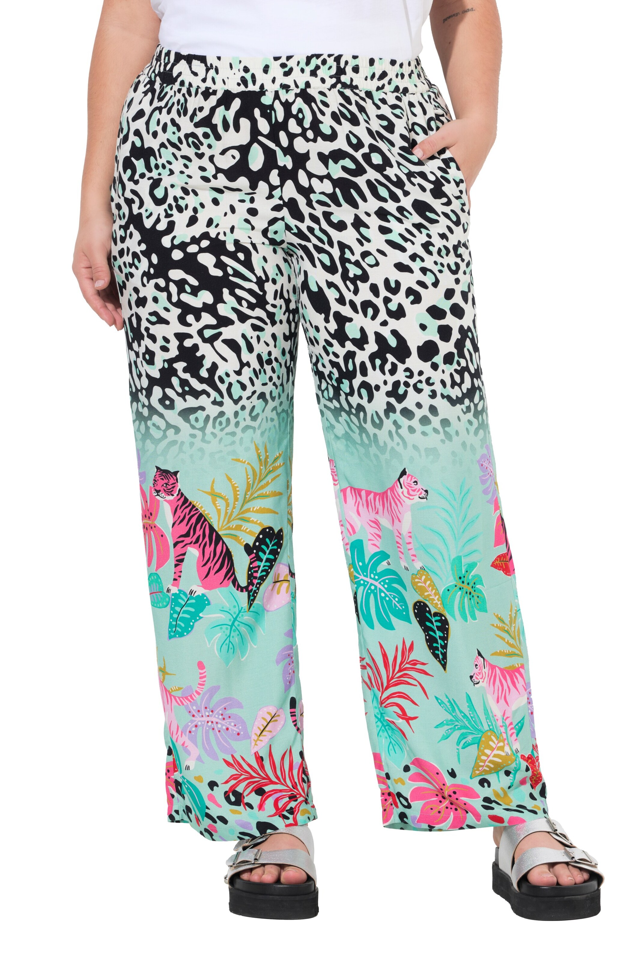 Angel of Style Regular Hose in Grün: Vorderseite