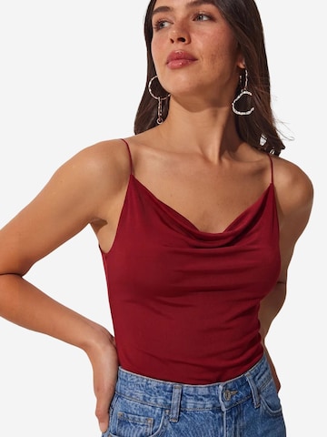 Camicia da donna di Happiness İstanbul in rosso
