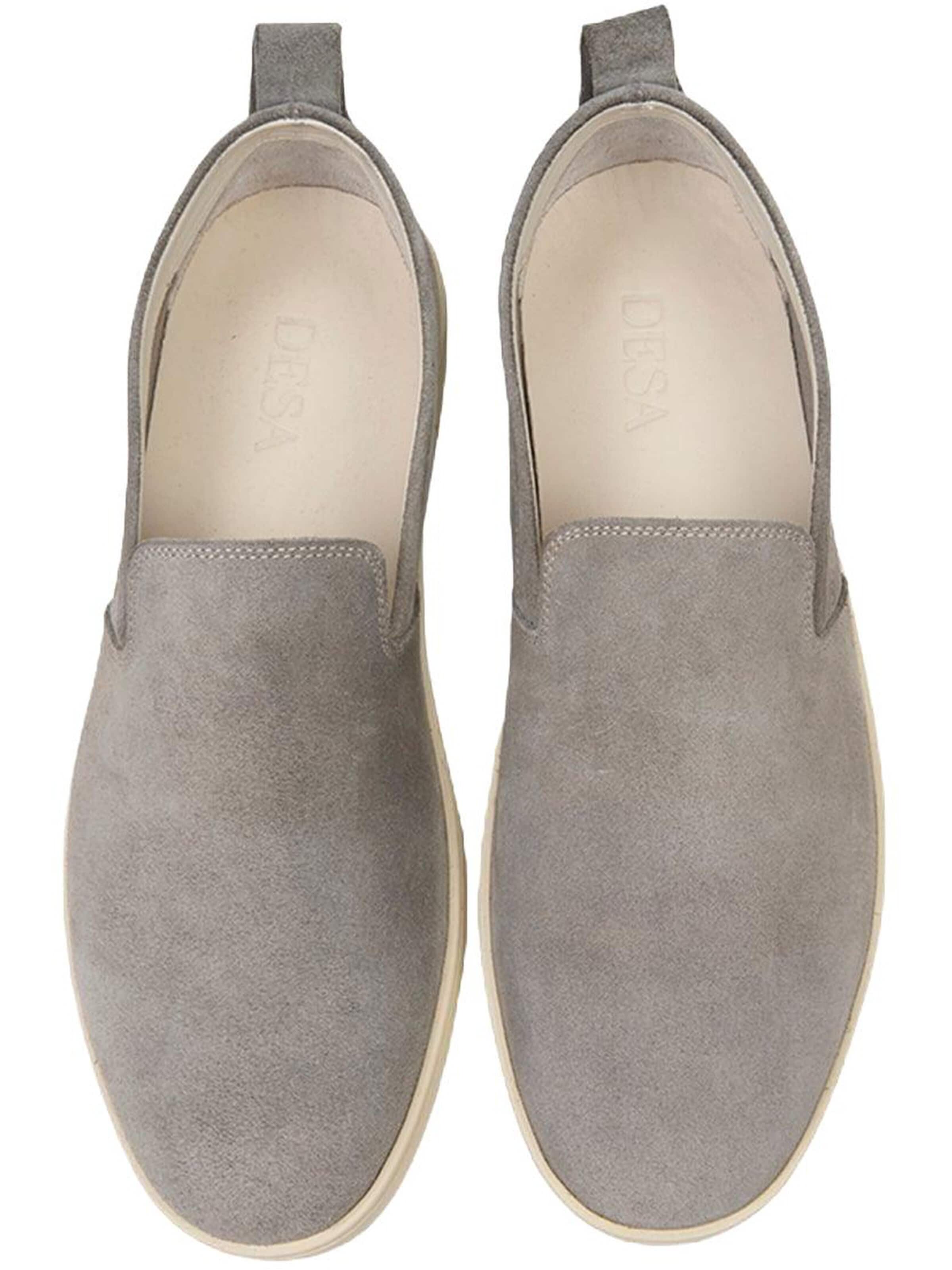 Chaussure basse 'Loafer' Desa en gris