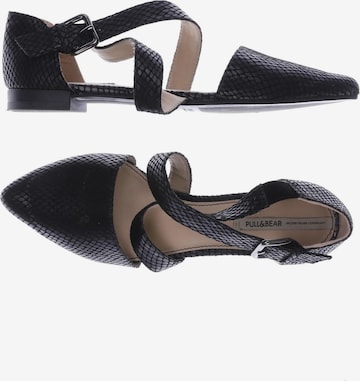 Pull&Bear Flats & Loafers in 36 in Black: front