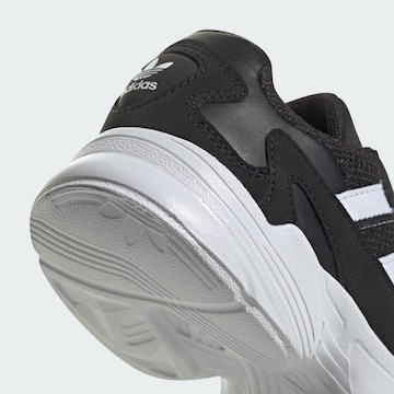 ADIDAS ORIGINALS Sneakers 'Falcon' i sort