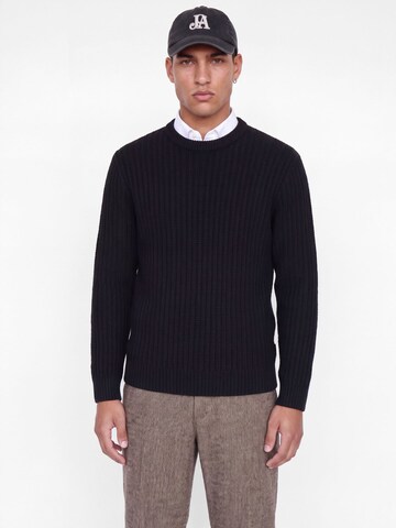 JACK & JONES Sweater in Black: front