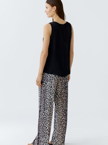 OUI Top in Black