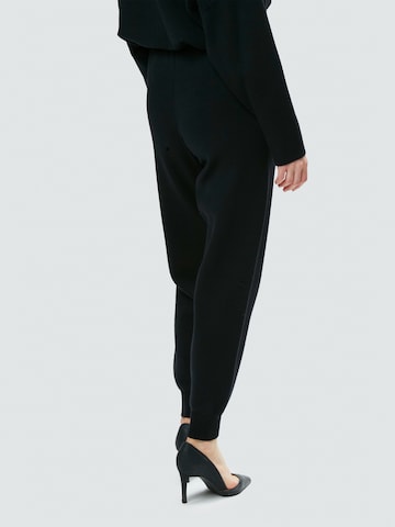 Tapered Pantaloni di Influencer in nero