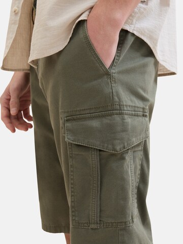 Regular Pantalon cargo TOM TAILOR en vert