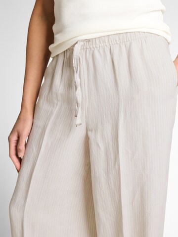 TOM TAILOR Baggy Trousers in Beige
