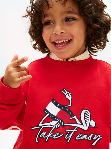 TOMMY HILFIGER Sweatshirt in Red