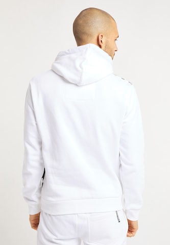 BRUNO BANANI Sweatshirt 'Fisher' in White