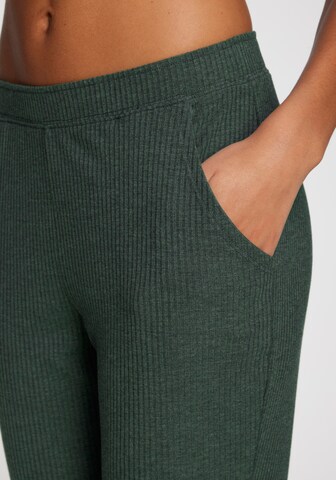 s.Oliver Pyjamahose in Grün