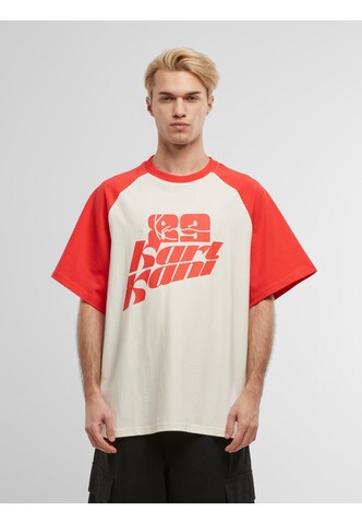 T-Shirt Karl Kani en beige : devant