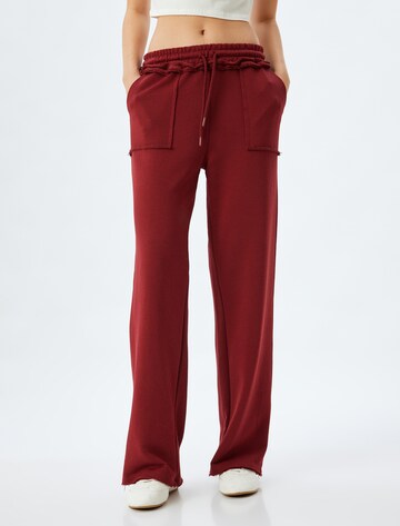 Koton Loosefit Broek in Rood: voorkant