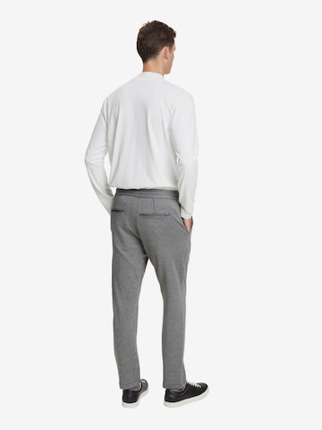 Coupe slim Pantalon à pince ESPRIT en gris