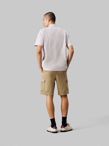 Regular Pantalon cargo Calvin Klein en beige
