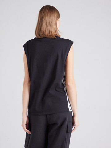 Top sportivo di ADIDAS SPORTSWEAR in nero