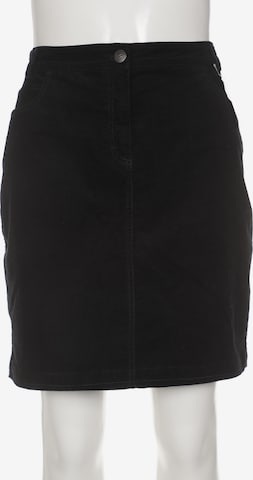 Zaffiri Skirt in XXL in Black: front