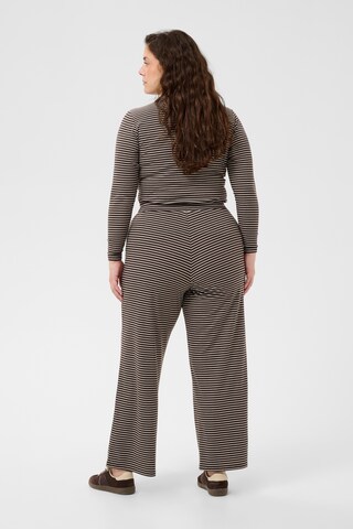 KAFFE CURVE - Loosefit Calças 'Smilla ' em castanho