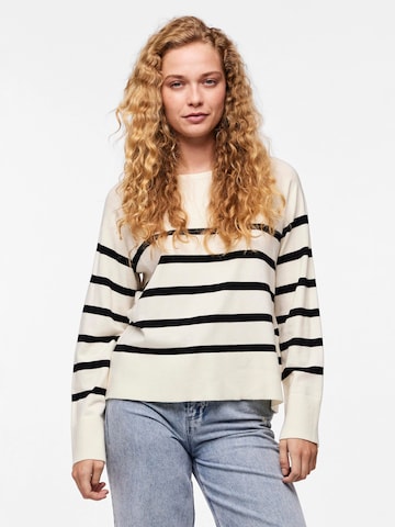 PIECES - Pullover 'SIA' em branco: frente