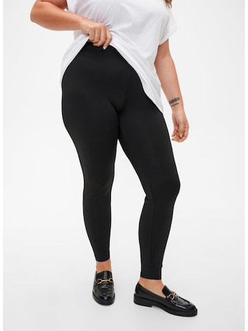 Skinny Leggings di Zizzi in nero