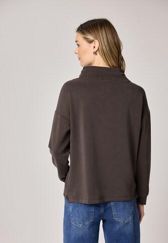 STREET ONE Sweatshirt in Brown