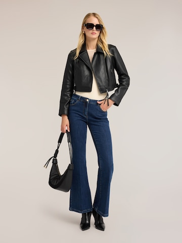 MOTIVI Between-season jacket in Black