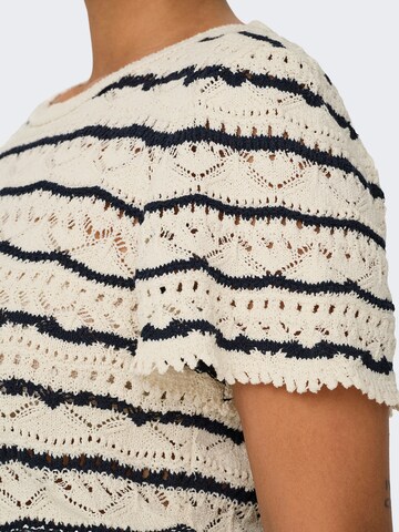 ONLY Carmakoma Sweater 'CARAnnasofia' in White
