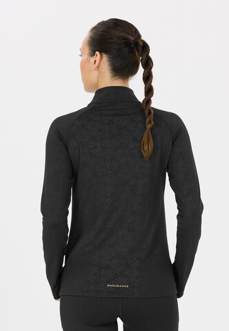 ENDURANCE Midlayer 'Peipah' in Schwarz