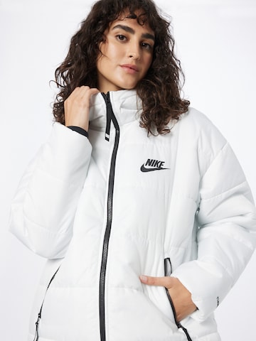 Nike Sportswear - Sobretudo de inverno em branco