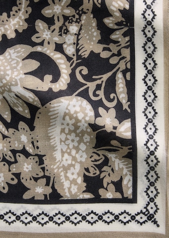 Marc O'Polo Scarf in Beige