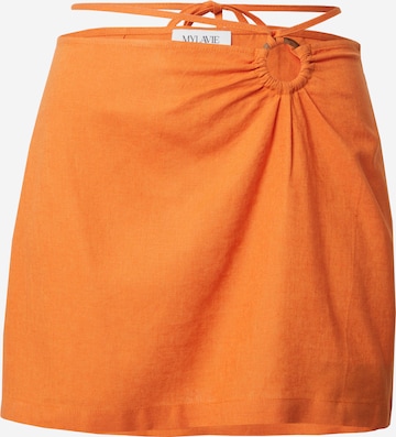 MYLAVIE Skirt in Orange: front