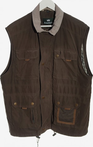 Kingfield Vest in 7XL in Brown: front