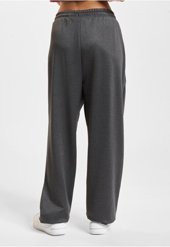 Loosefit Pantaloni 'Cologne Centurions' di European League of Football in grigio